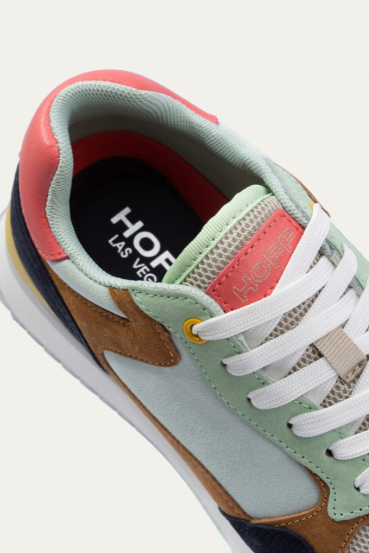 An image of the Hoff City Trainer