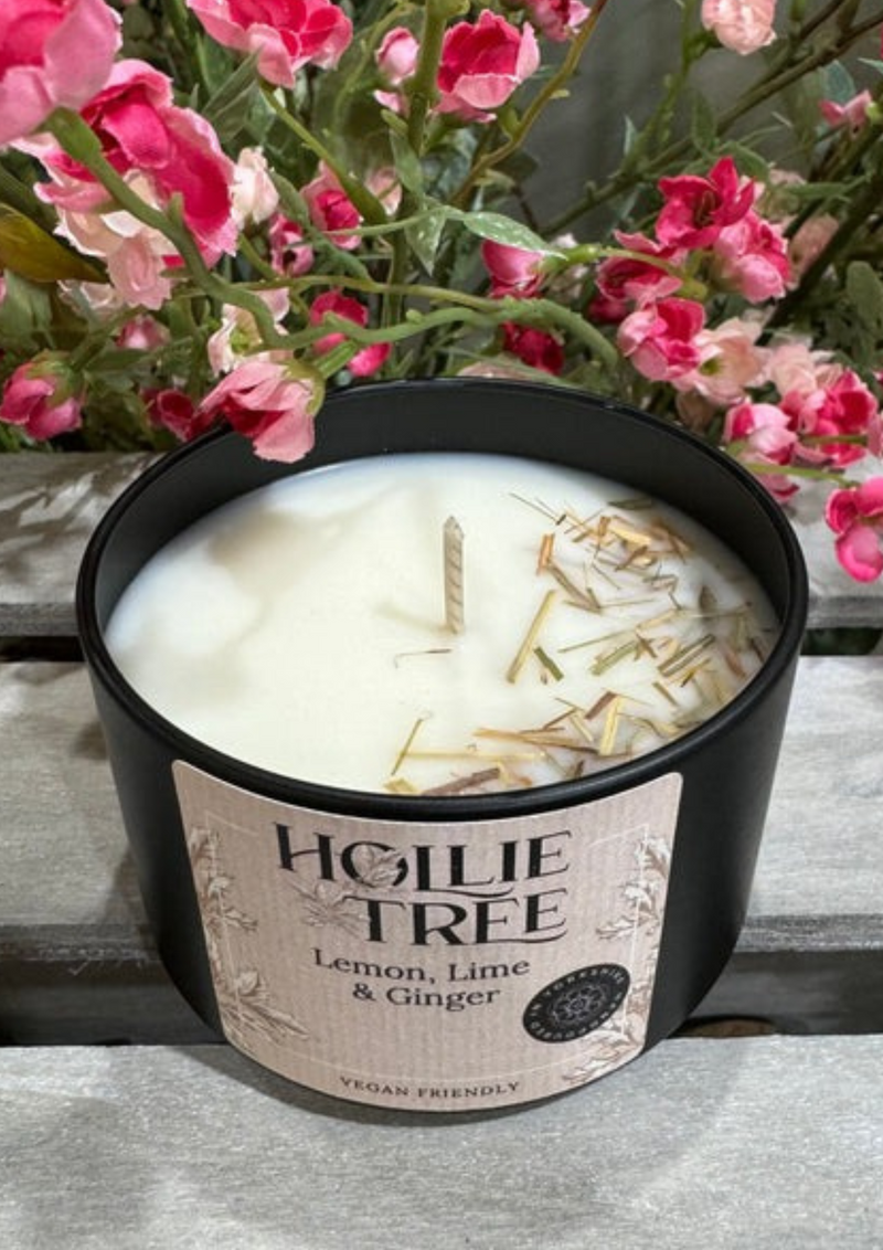 An image of the Hollie Tree Candle Tin