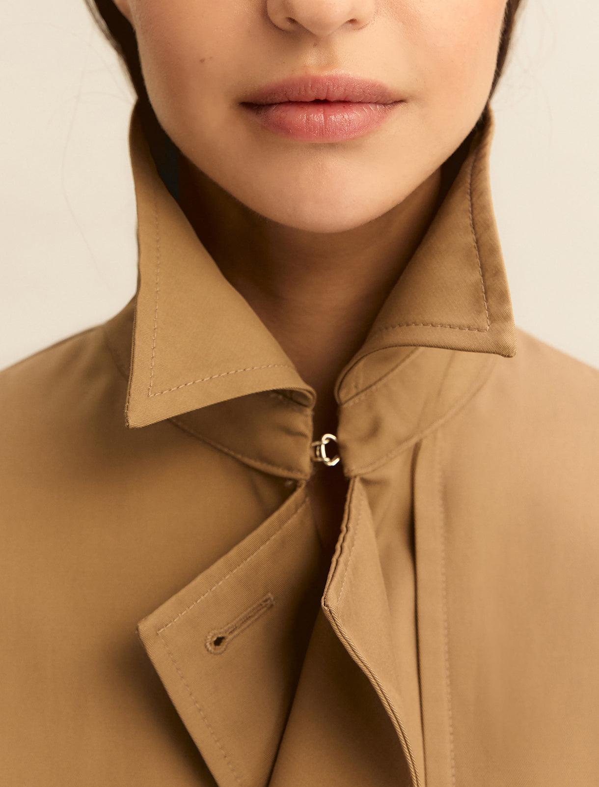 An image of the Emme Pelota Raincoat