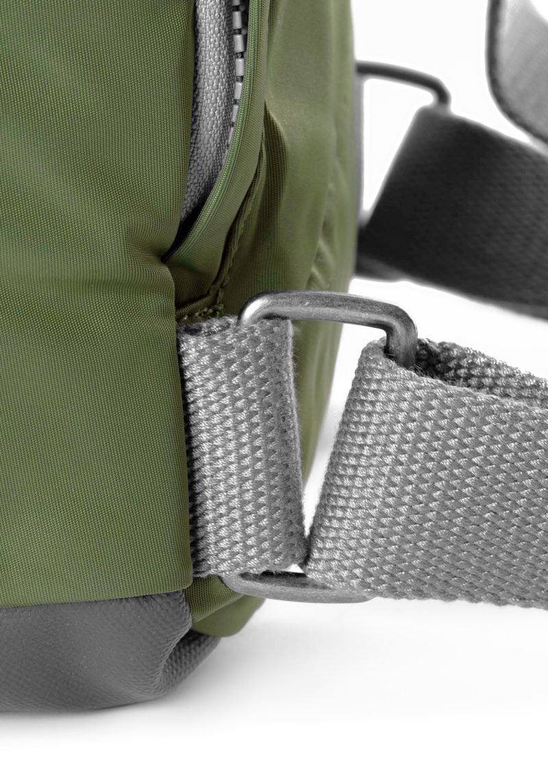 An image of the ROKA London Canfield B Backpack