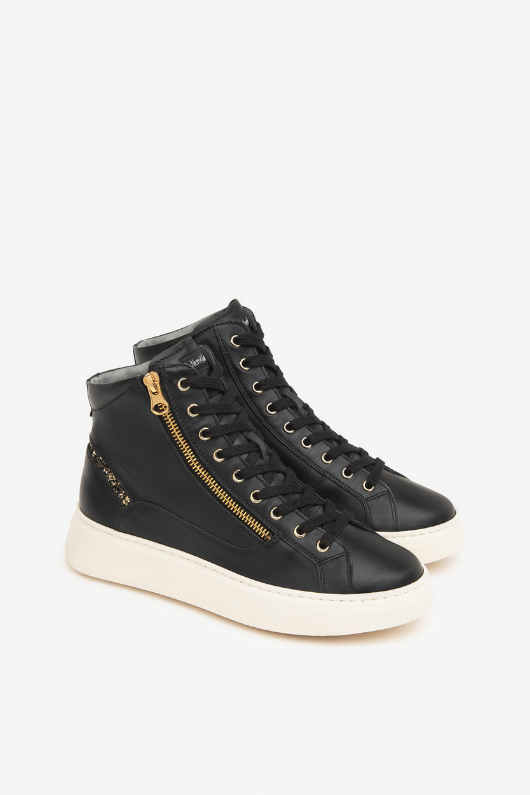 An image of the Nero Giardini High Trainers
