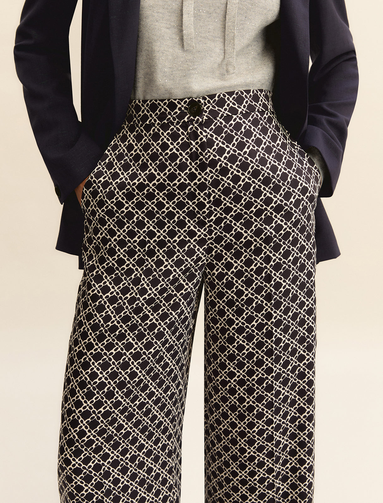 An image of the Emme Caraffa Long Trousers