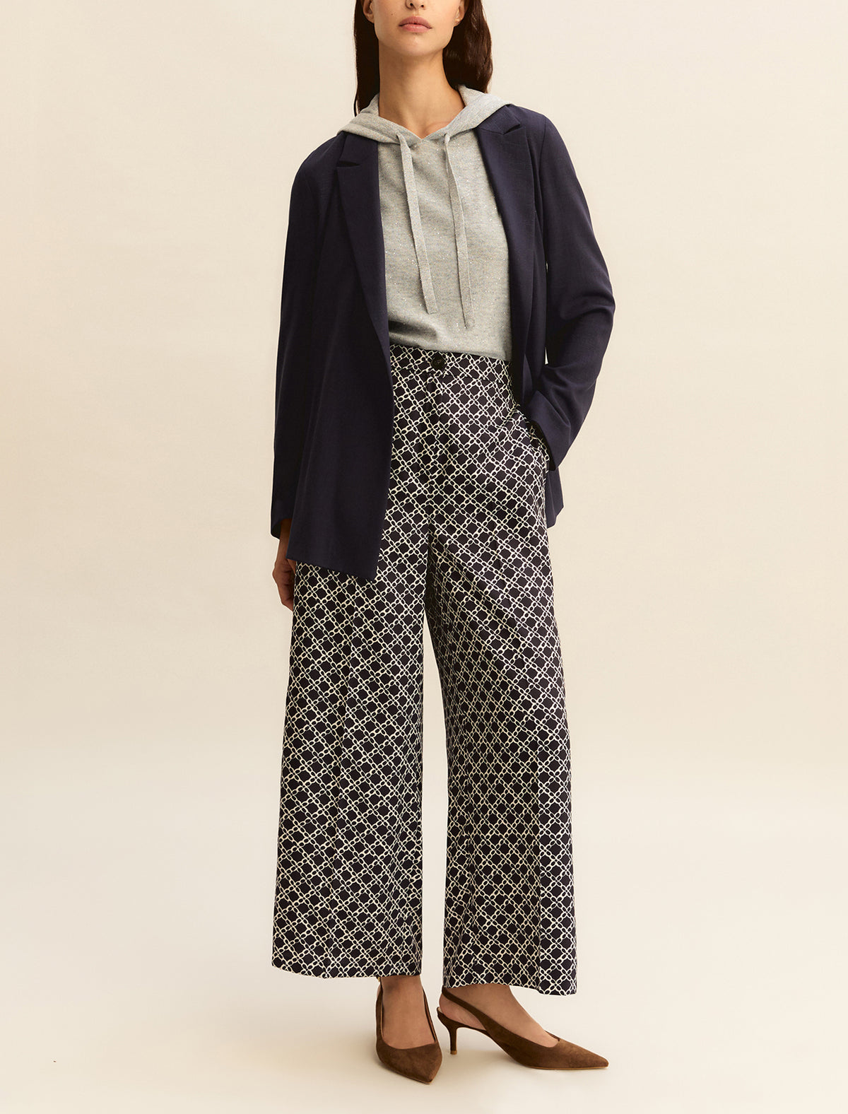 An image of the Emme Caraffa Long Trousers
