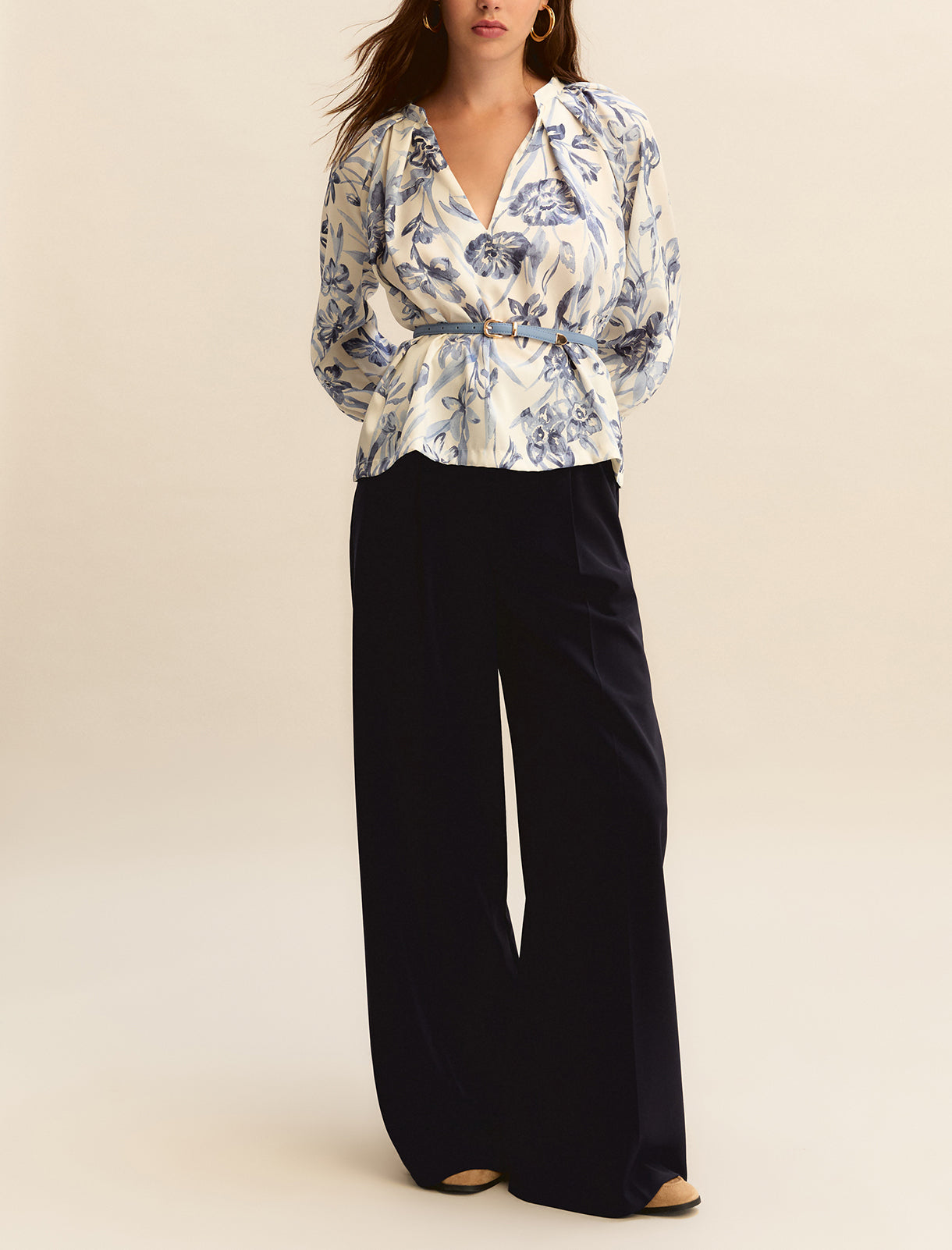 An image of the Emme Assenzi Long Trousers
