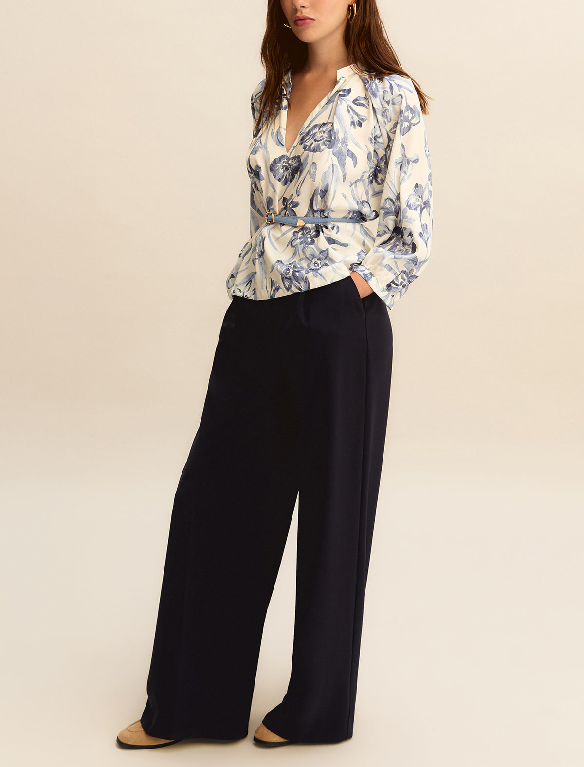 An image of the Emme Assenzi Long Trousers