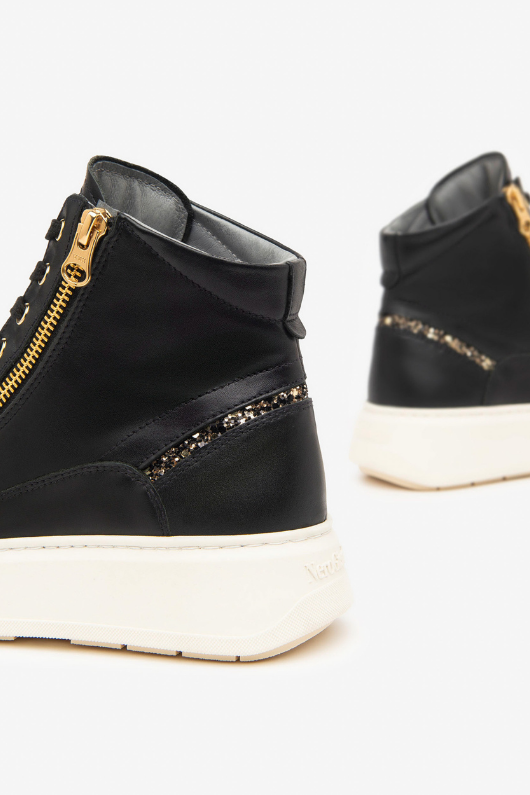 An image of the Nero Giardini High Trainers