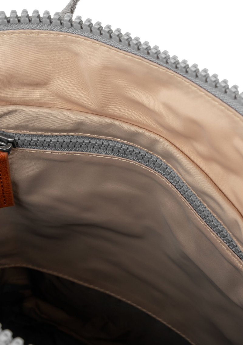 An image of the ROKA London Bantry B Backpack