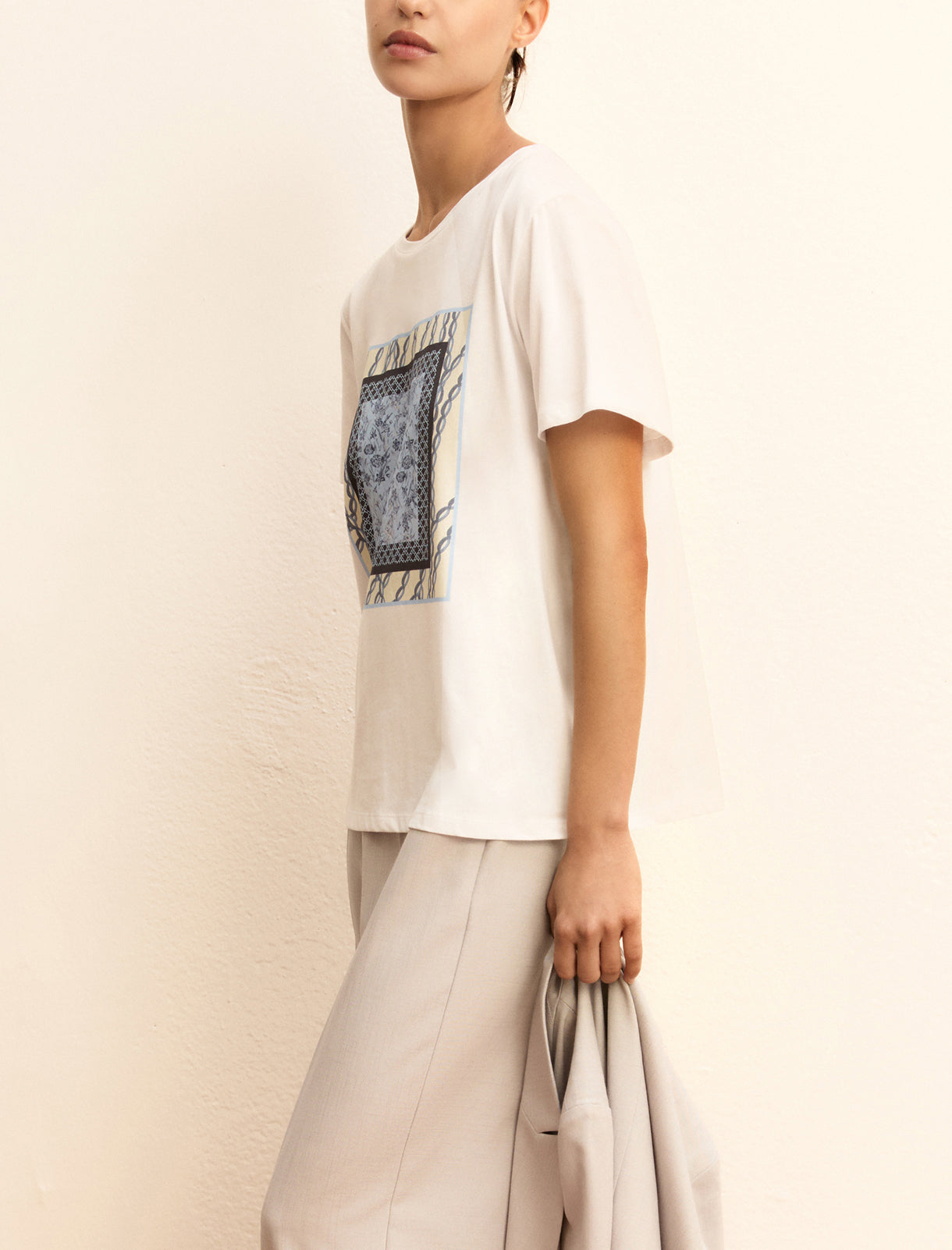 An image of the Emme Racconto T-Shirt