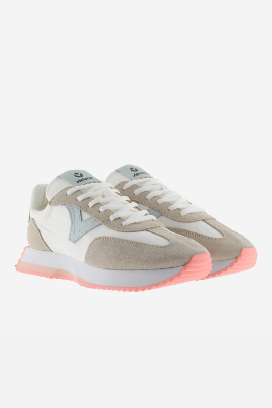 An image of the Victoria Cosmos Trainer