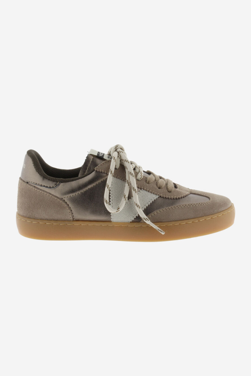 Berlin Metallic Platform Trainer