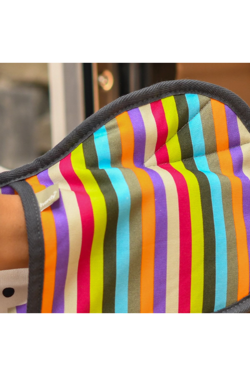 An image of the The Herdy Company Oven Gloves