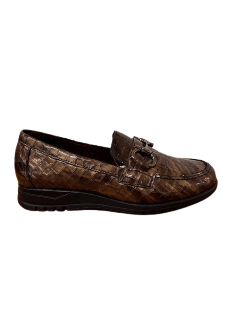 An image of the Pitillos Leather Loafer