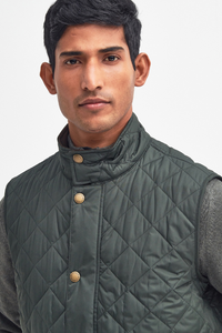 An image of the Barbour Lowerdale Gilet
