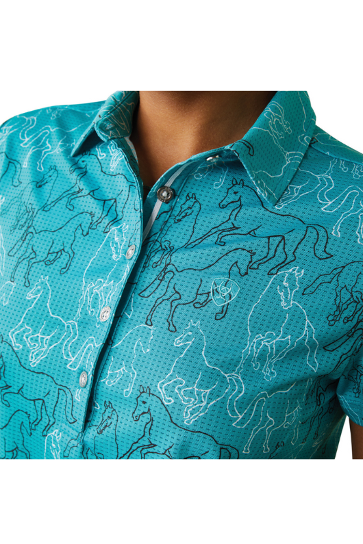 An image of the Ariat Motif Short Sleeved Polo in the colour Viridian Green.