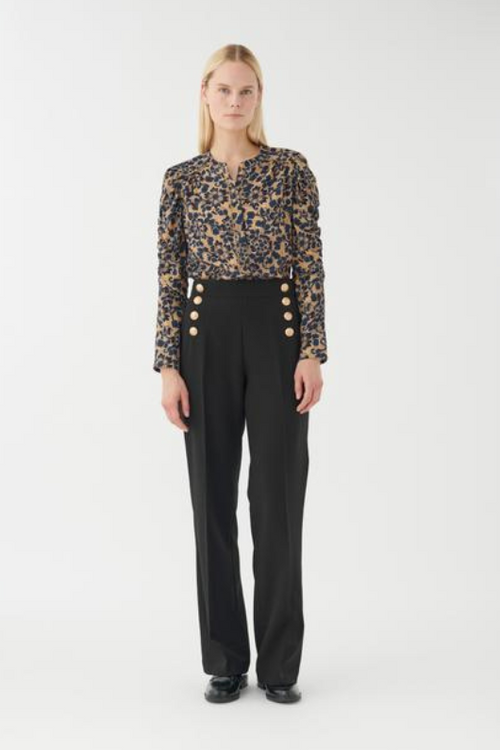 An image of the Dea Kudibal Isobeldea Pants
