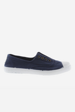 An image of the Victoria 1915 Inglesa Plimsole