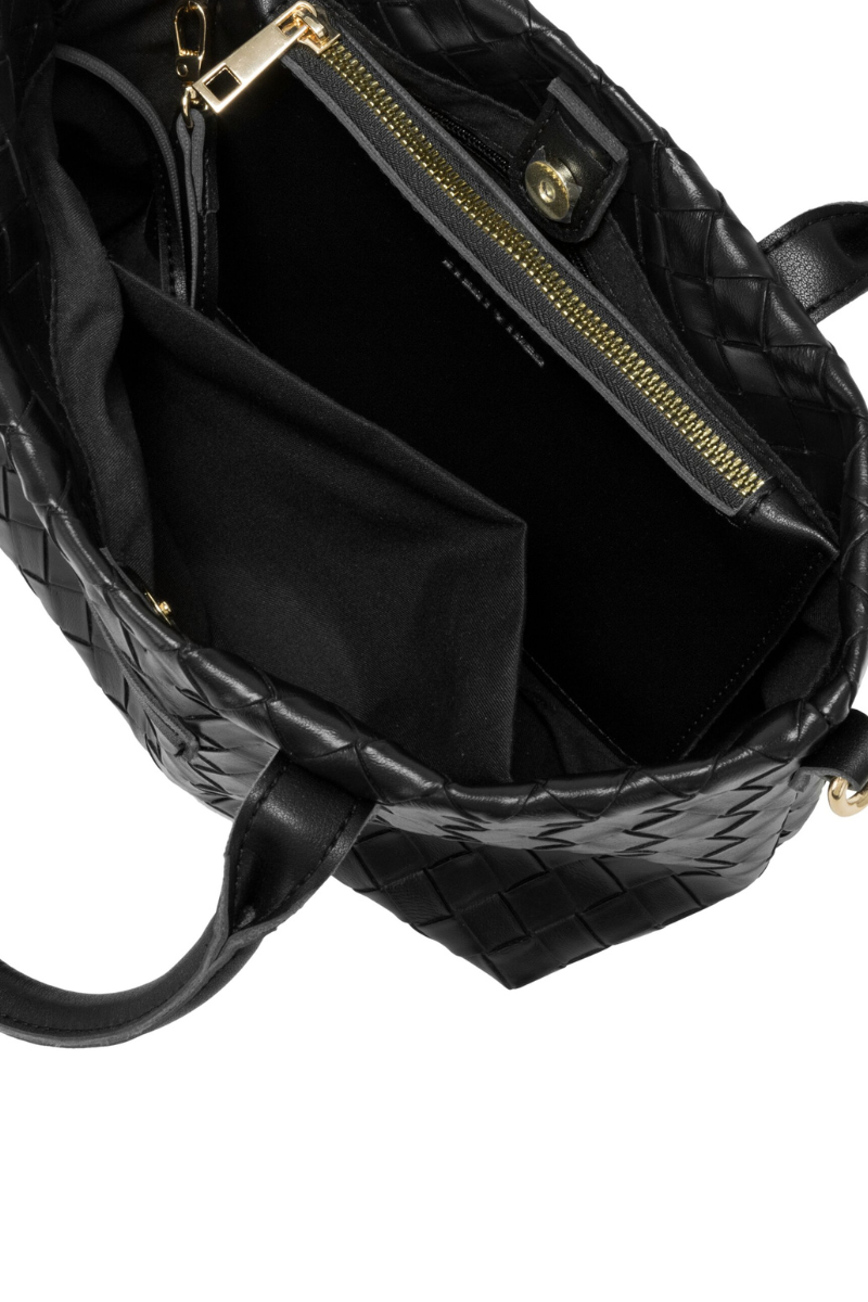 An image of the Every Other Woven Grab Bag