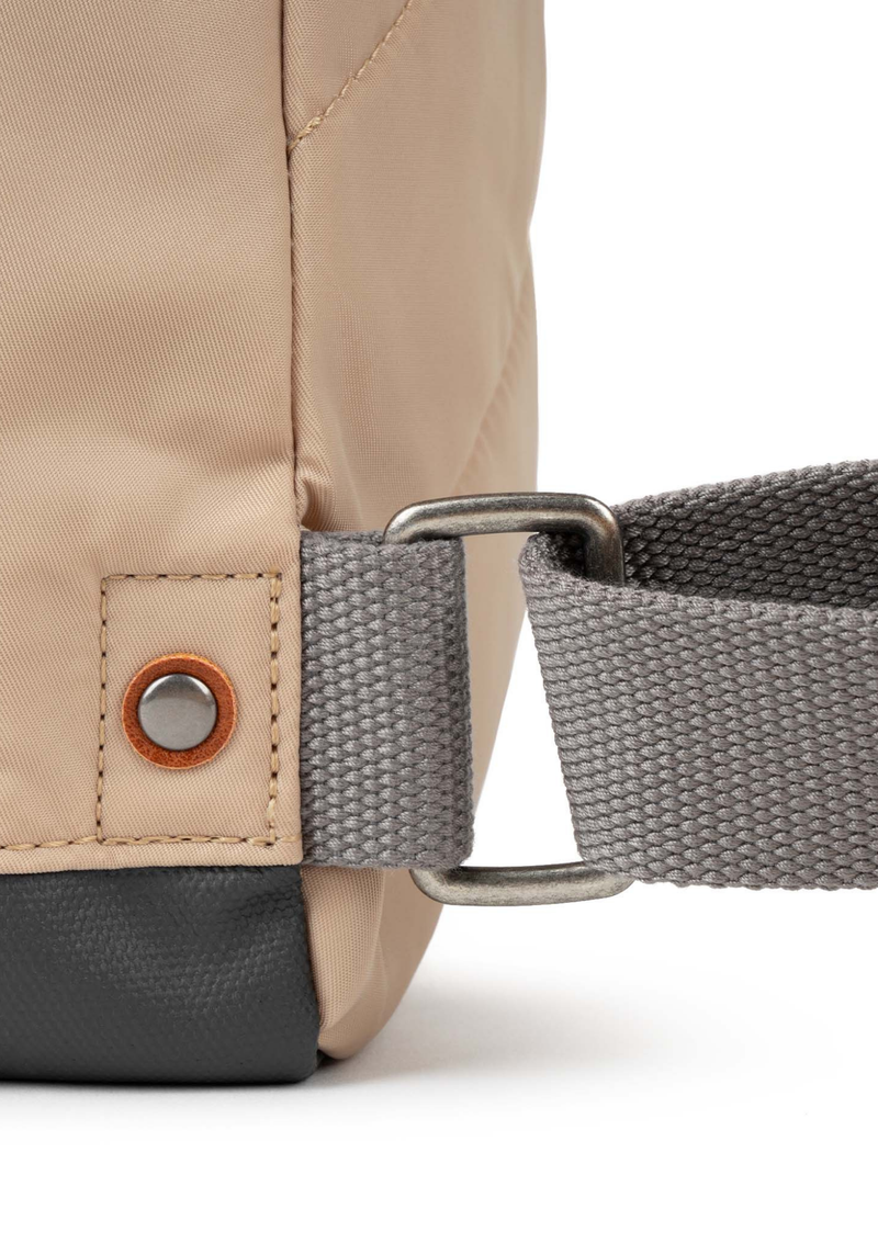 An image of the ROKA London Bantry B Backpack