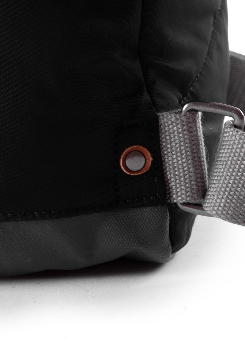 An image of the ROKA London Bantry B Backpack