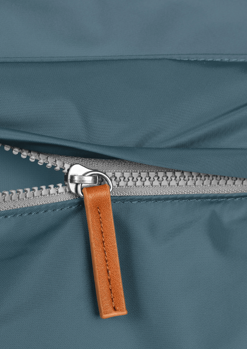 An image of the ROKA London Kennington B Bag