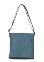 An image of the ROKA London Kennington B Bag