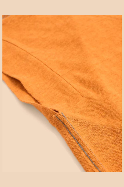 An image of the White Stuff Ivy Linen V-Neck Tee
