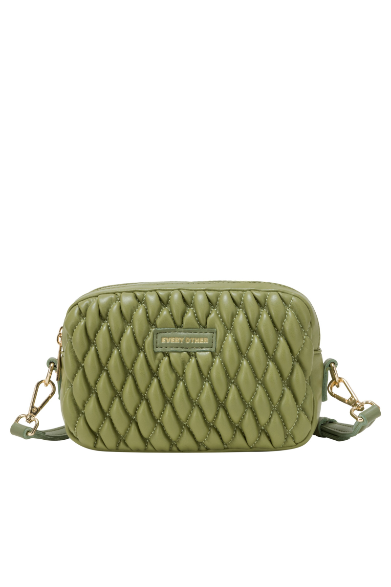 An image of the Every Other Quilted Camera Bag
