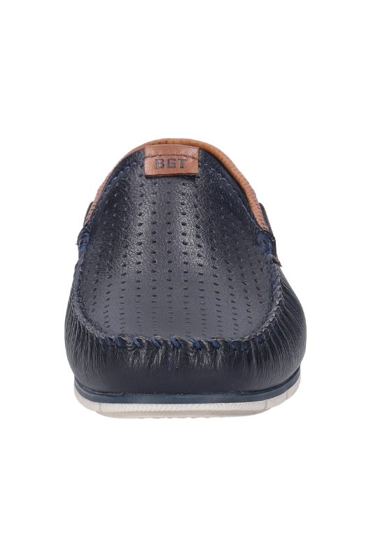 Bugatti Chesley Moccasin. Men's leather loafers with flexible soles, tan accents and a chic navy design.