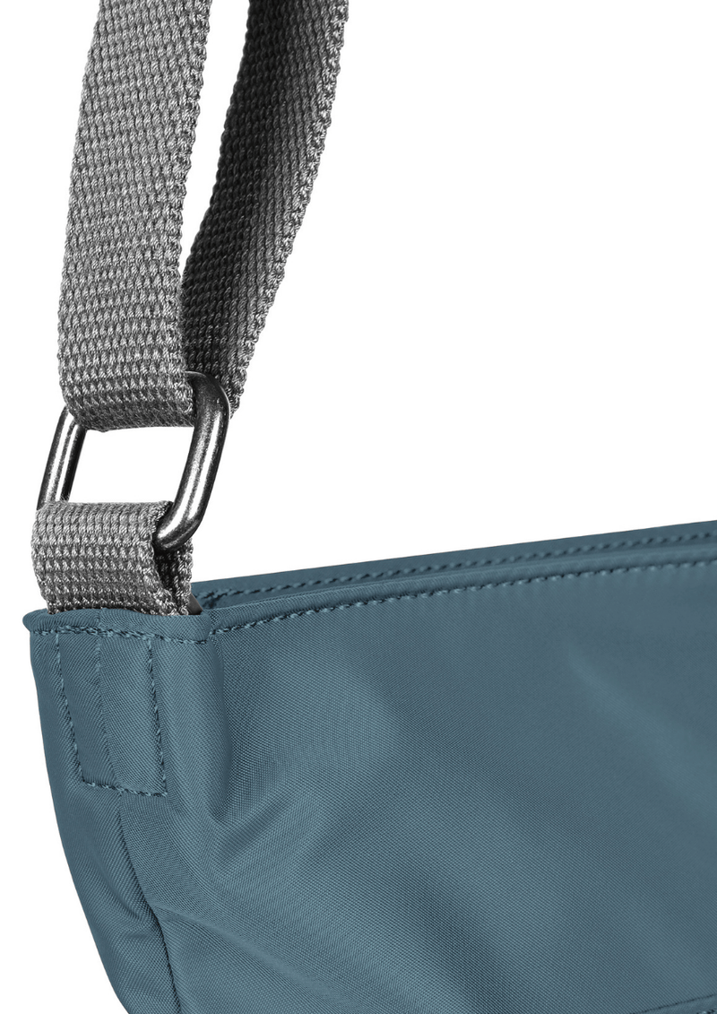 An image of the ROKA London Kennington B Bag