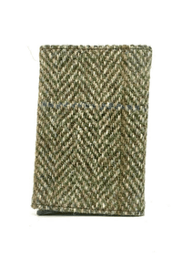 An image of the Maccessori Pop Up Card Holder