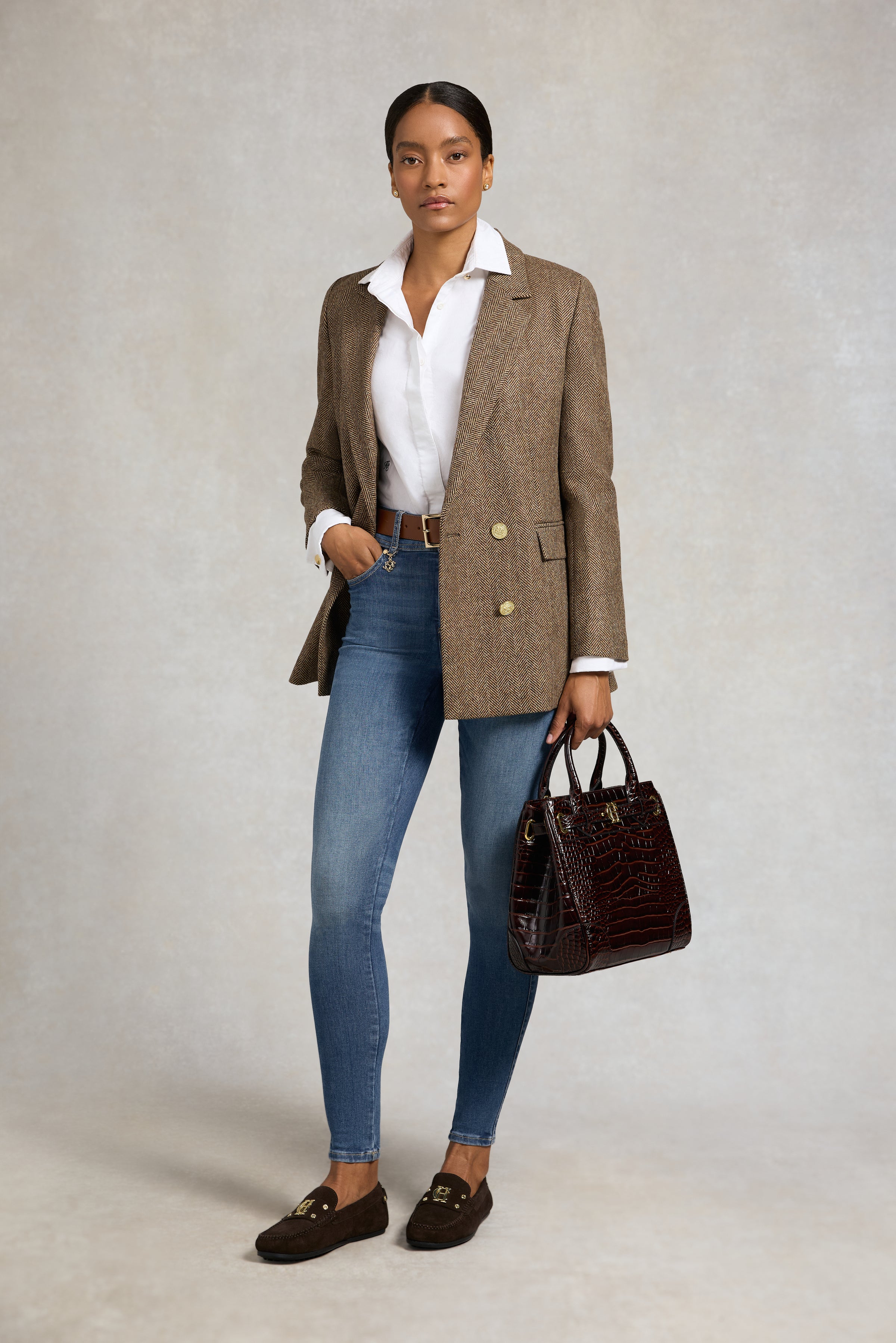 An image of the Holland Cooper The Driving Loafer
