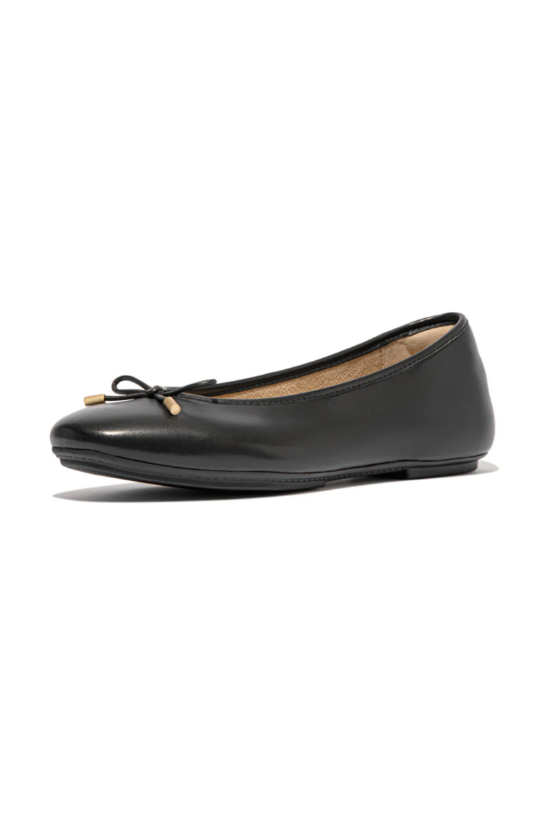 An image of the Fitflop Delicato Bow Soft Leather Ballet Flats