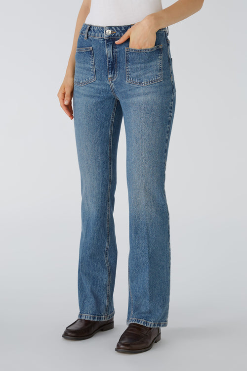 An image of the Oui Jeans - The Flared Mid Rise