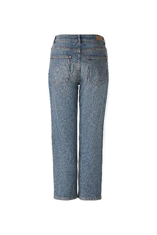 An image of the Oui Jeans