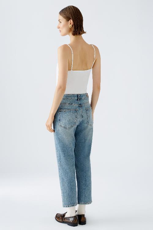 An image of the Oui Jeans