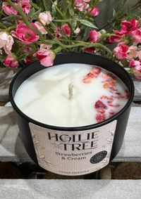 An image of the Hollie Tree Candle Tin