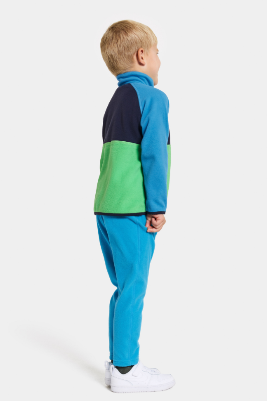 Didriksons Monte 3 Button Fleece. A boys mid-layer sweater in a green & blue design and a button placket, elastic binding on the sleeve and a thermal, microfleece finish.