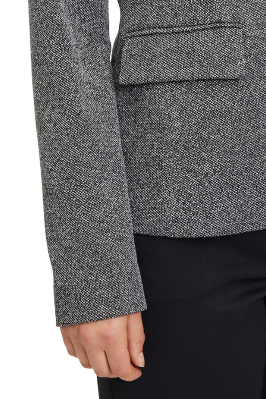 An image of the Betty Barclay Casual Blazer