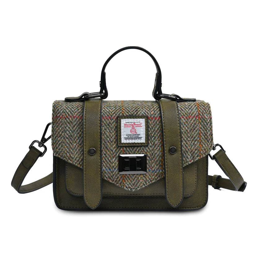 An image of the Islander The Mini Satchel