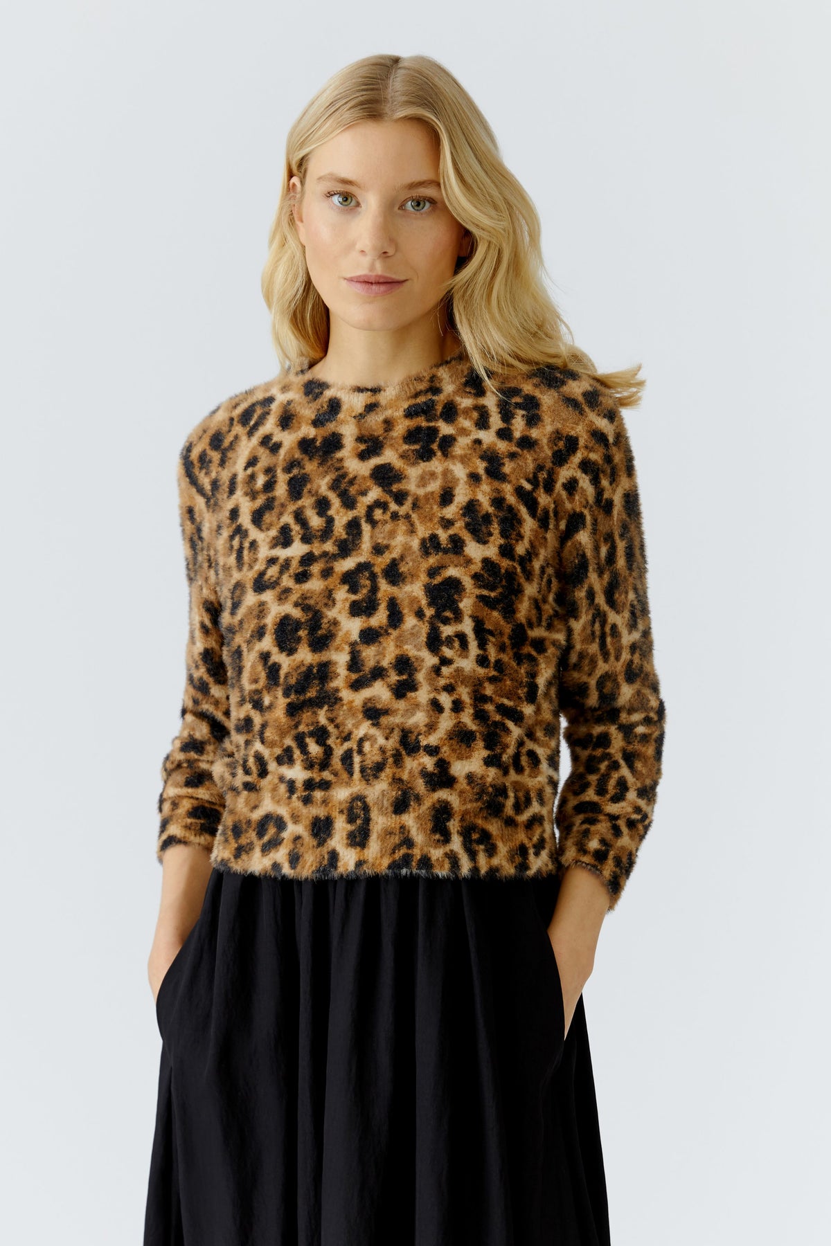 An image of the Oui Knitted Pullover