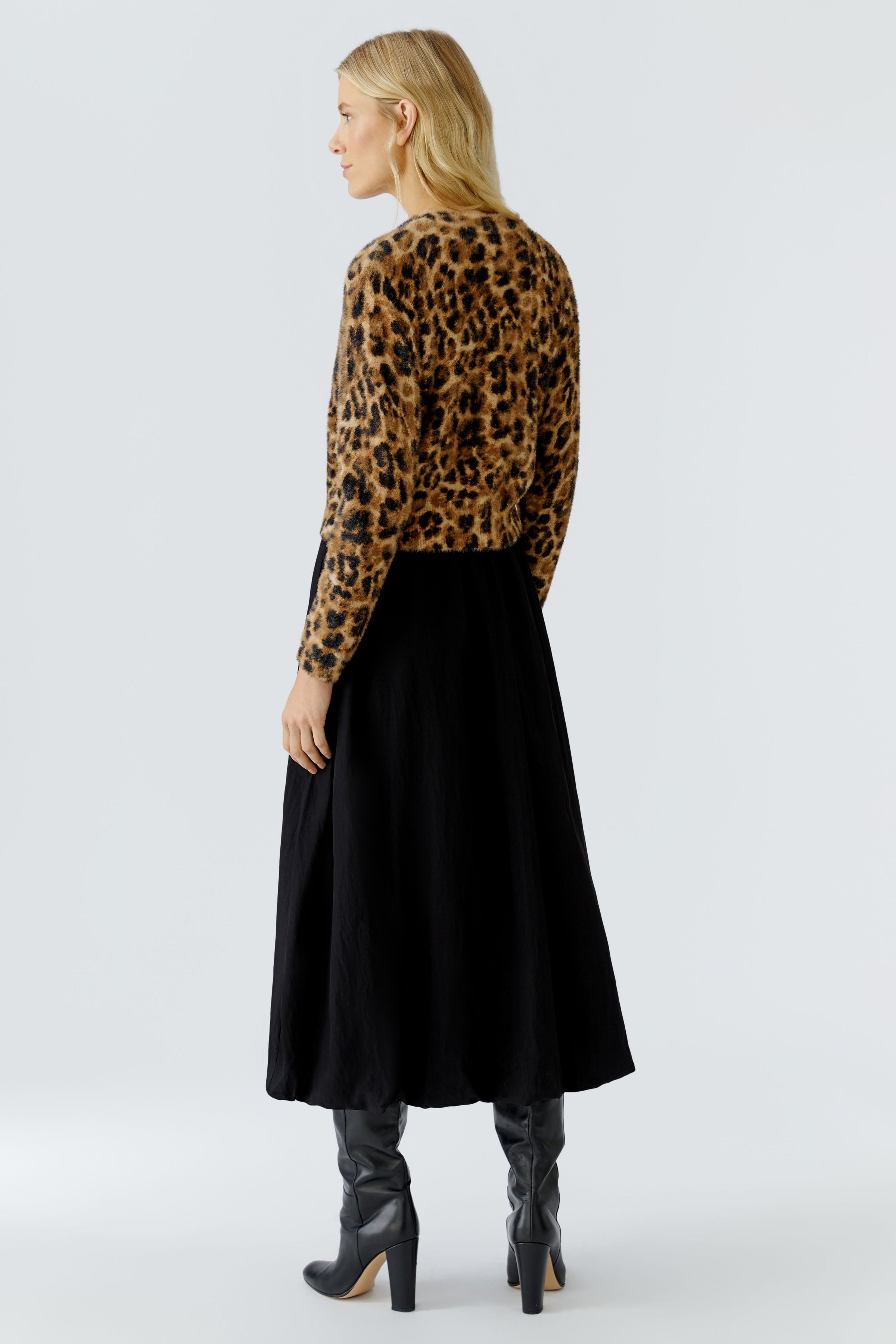 An image of the Oui Knitted Pullover