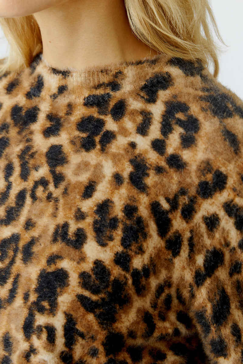An image of the Oui Knitted Pullover