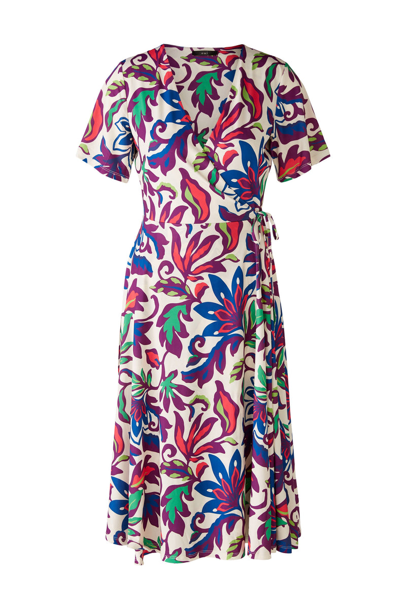 Oui Floral Wrap Dress. A tailored cut, knee length dress that wraps around and secures with a tide tide. This dress has short sleeves, a V-neckline, and bold multicoloured floral print.