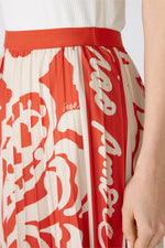 An image of the Oui Pleated Skirt