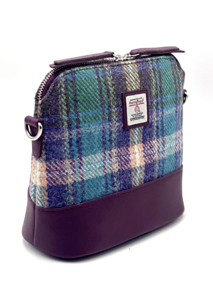 An image of the Maccessori Square Shoulder Bag