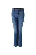 Oui Easy Kick Jeans. A regular fit, mid-waist jean with a flared fit. These jeans have a zip closure, belt loops, pockets and a heart embroidery. They are a classic mid-blue wash colour.