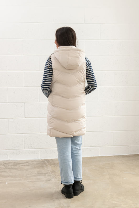 An image of the Lighthouse Savannah Ladies Long Gilet