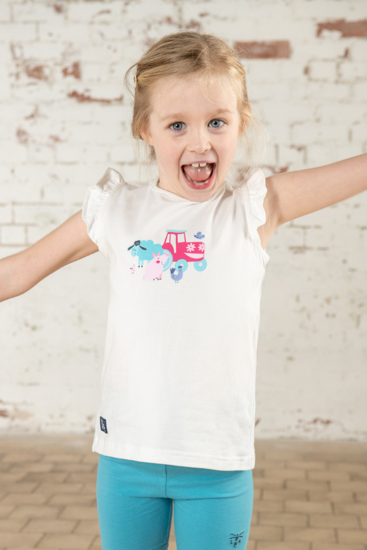 An image of the Lighthouse Causeway Swing Tee