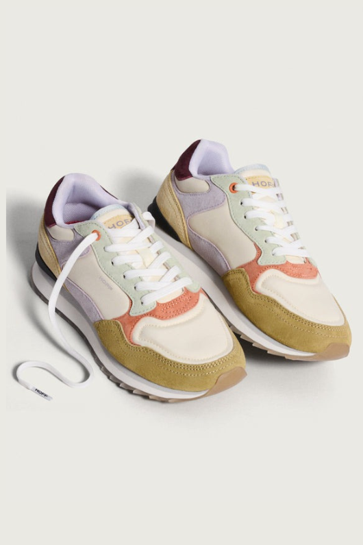 An image of the Hoff Matera City Trainers