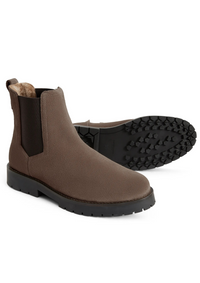 An image of the Fairfax & Favor Fairfax & Favor Sheepskin Boudica Fog Suede